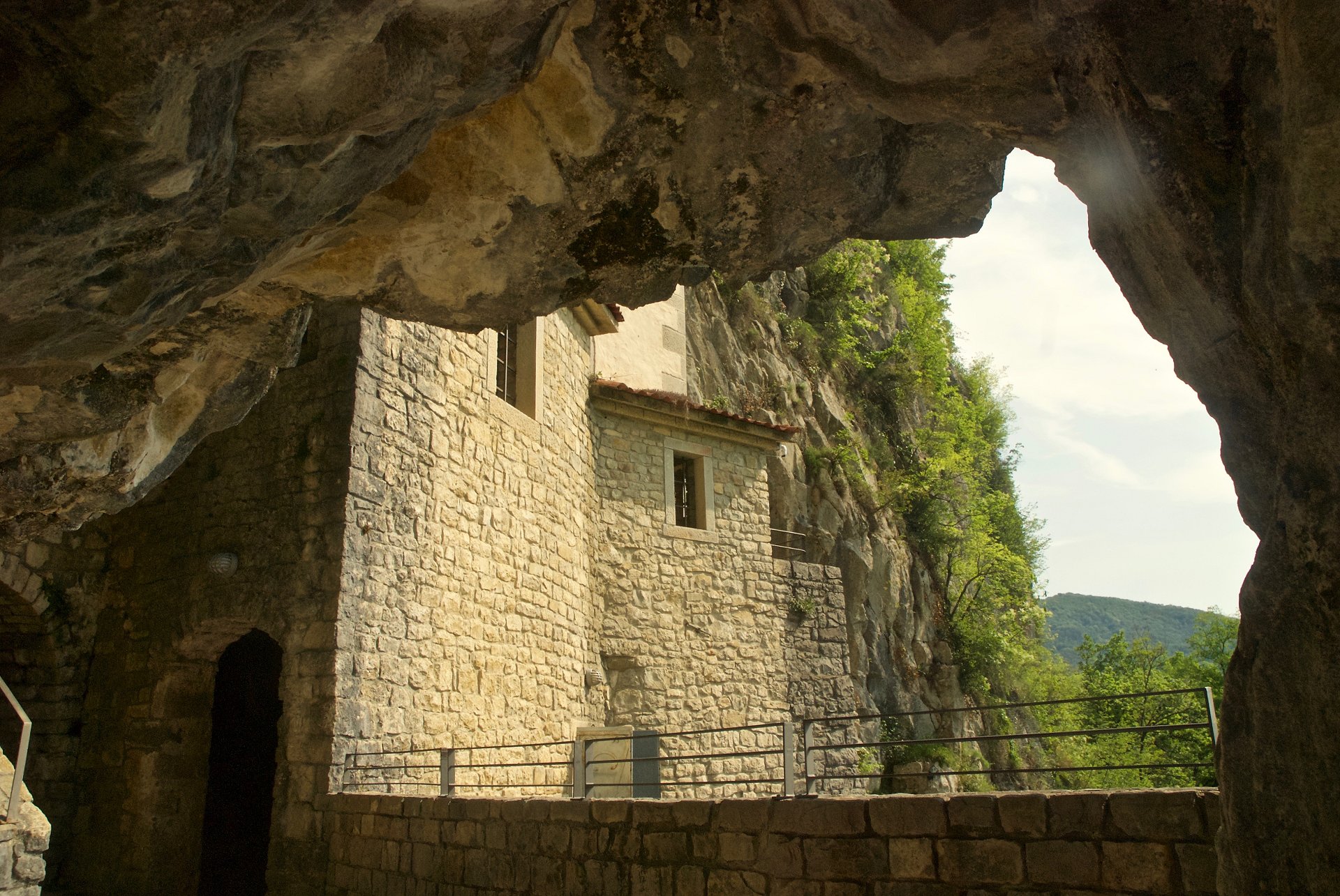 Antro Cave